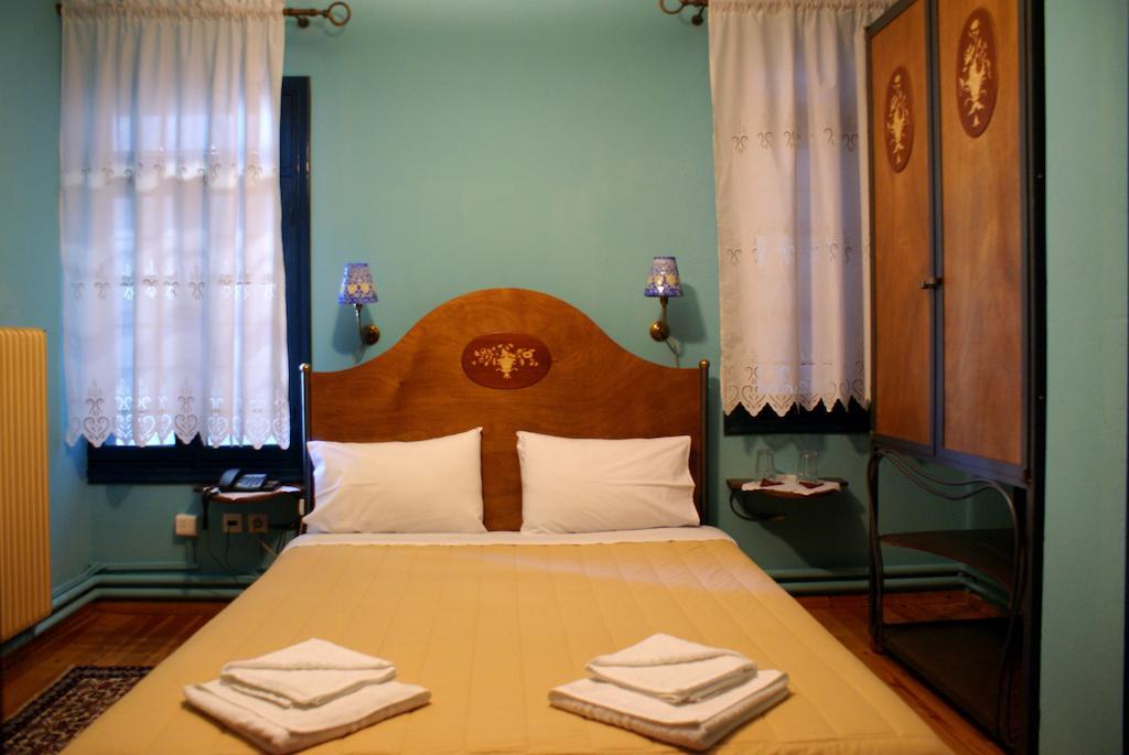 House Mitsiou Traditional Inn Arnaia Ngoại thất bức ảnh